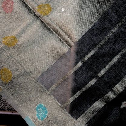 Kora Silk Banarasi Saree